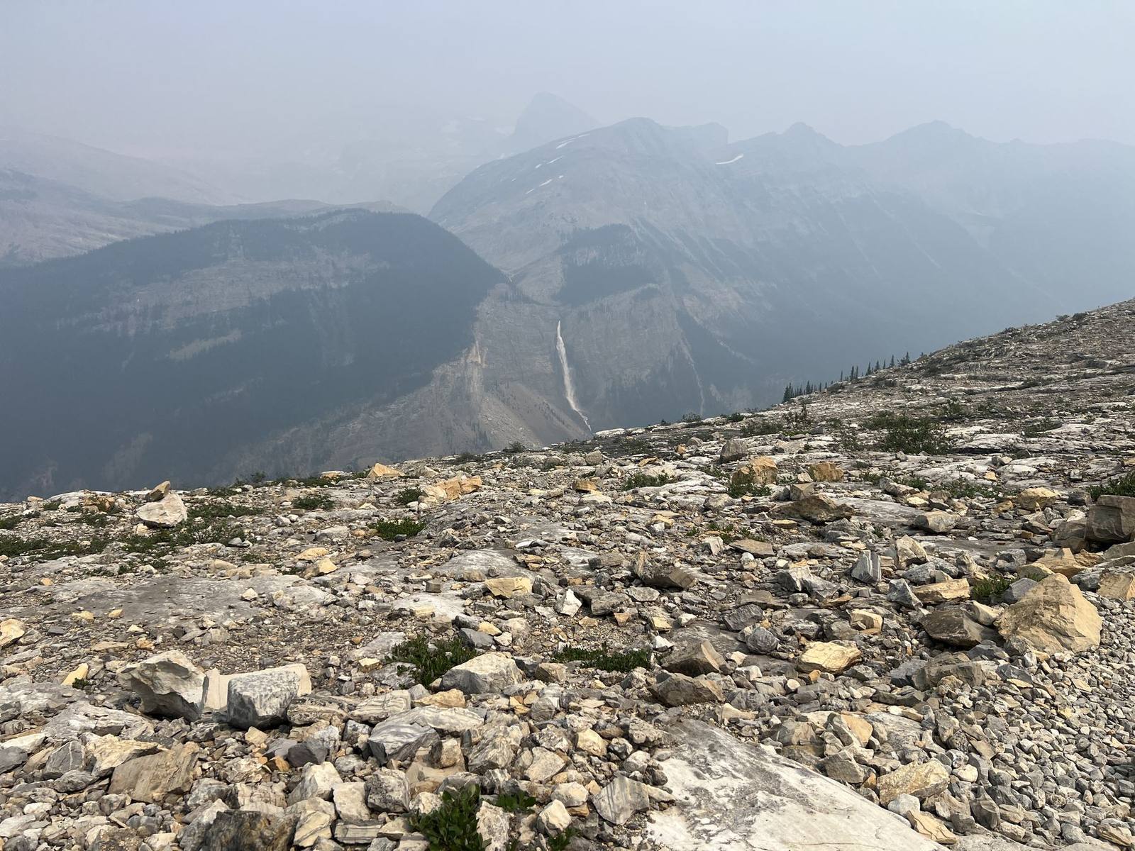 Glacial rock landscape on the Iceline Trail
