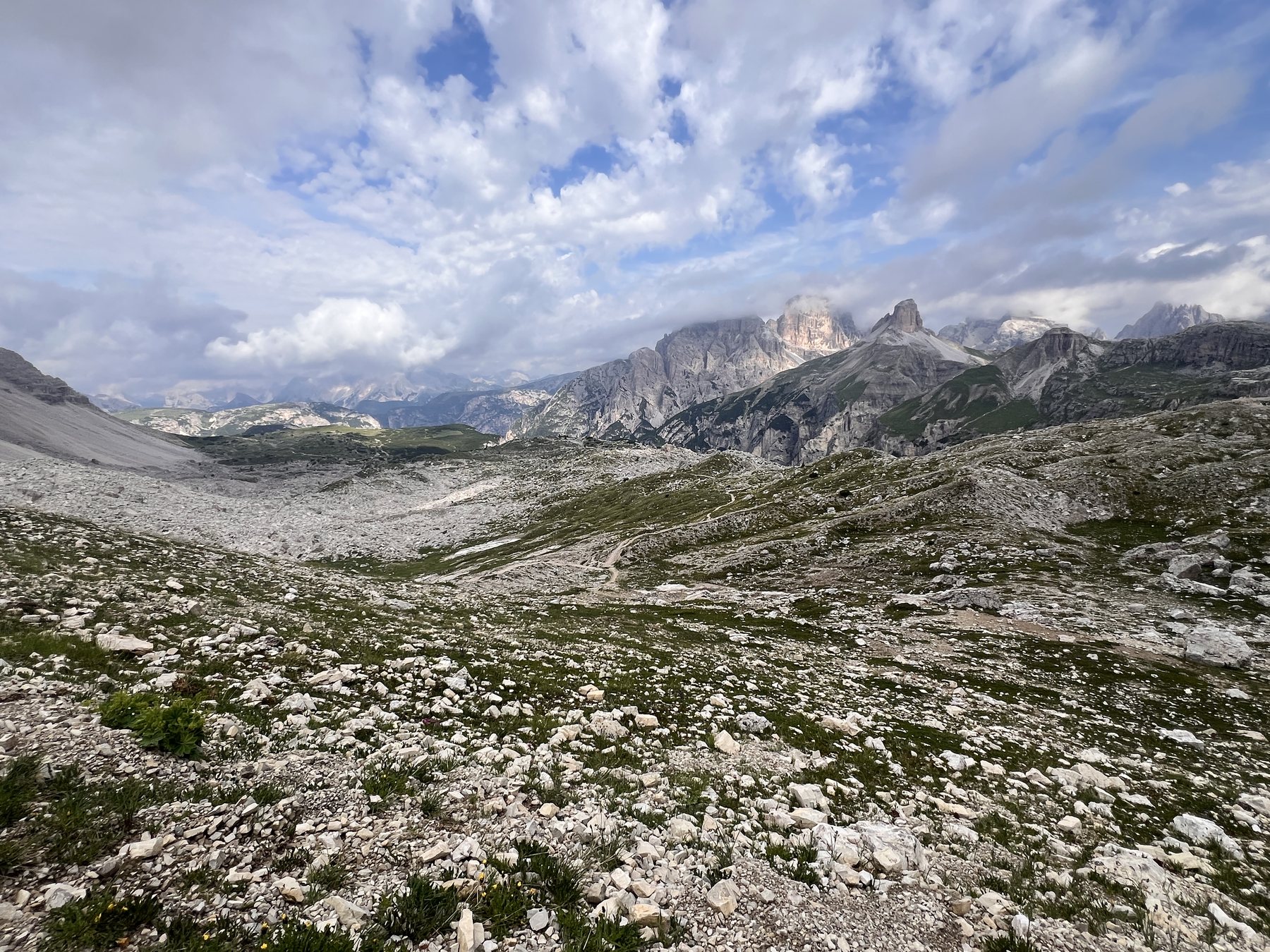 Rocky landscape on the Tre Cime loop