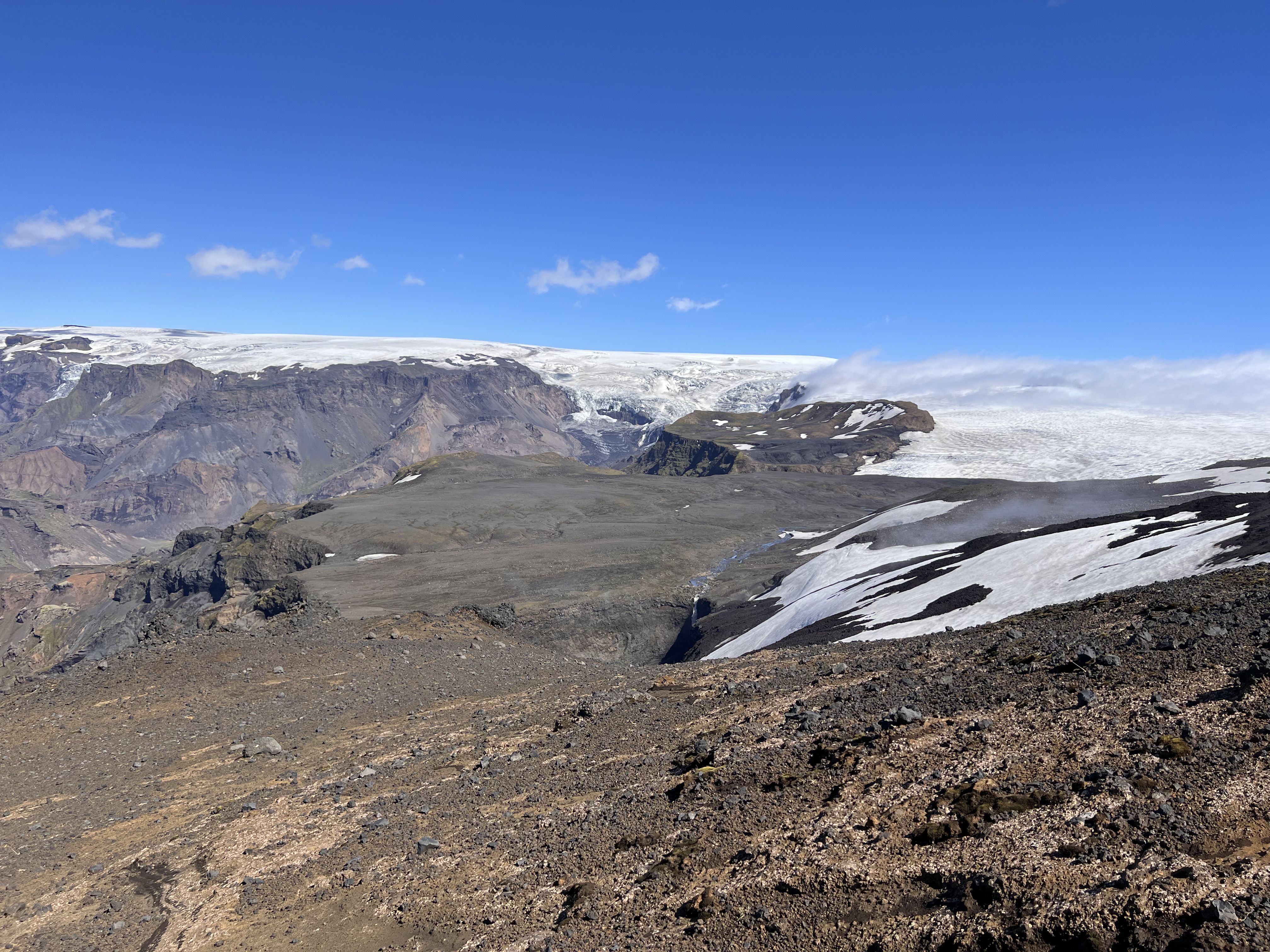 Wide volcanic and glacial views from Fimmvörðuháls