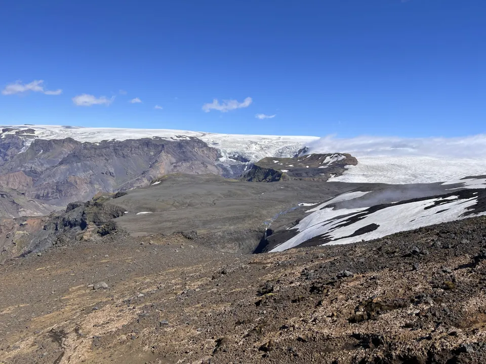 Wide volcanic and glacial views from Fimmvörðuháls